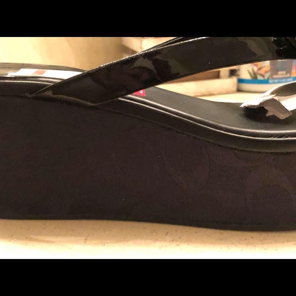 Coach Sandals - Picture 4 of 8